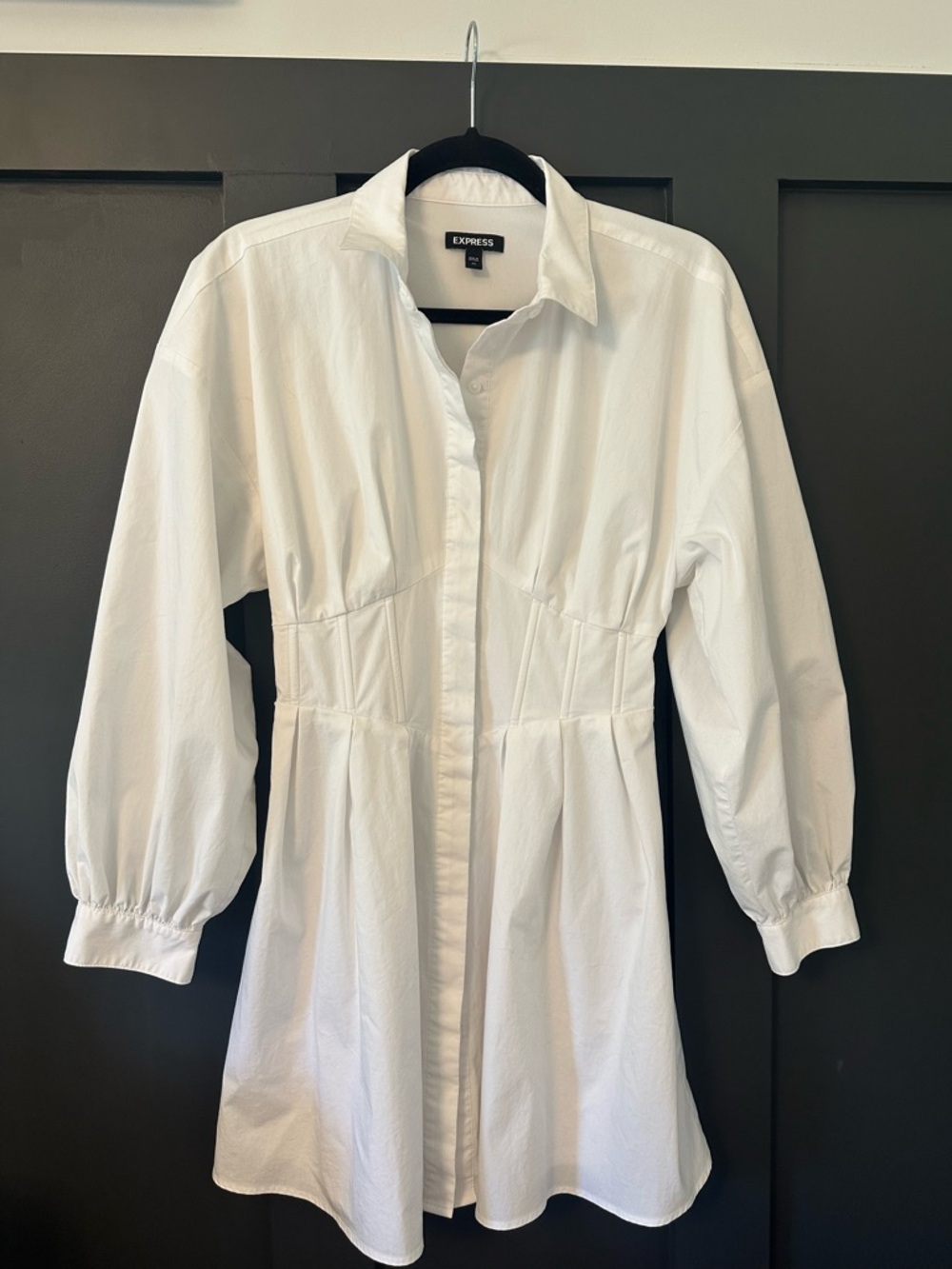 Express white dress - very flattering! Size XS